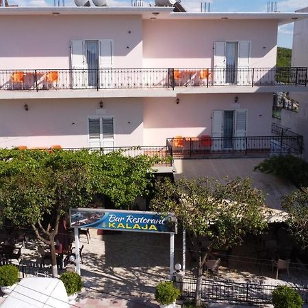 Hotel Kalaja Boks Luaran gambar